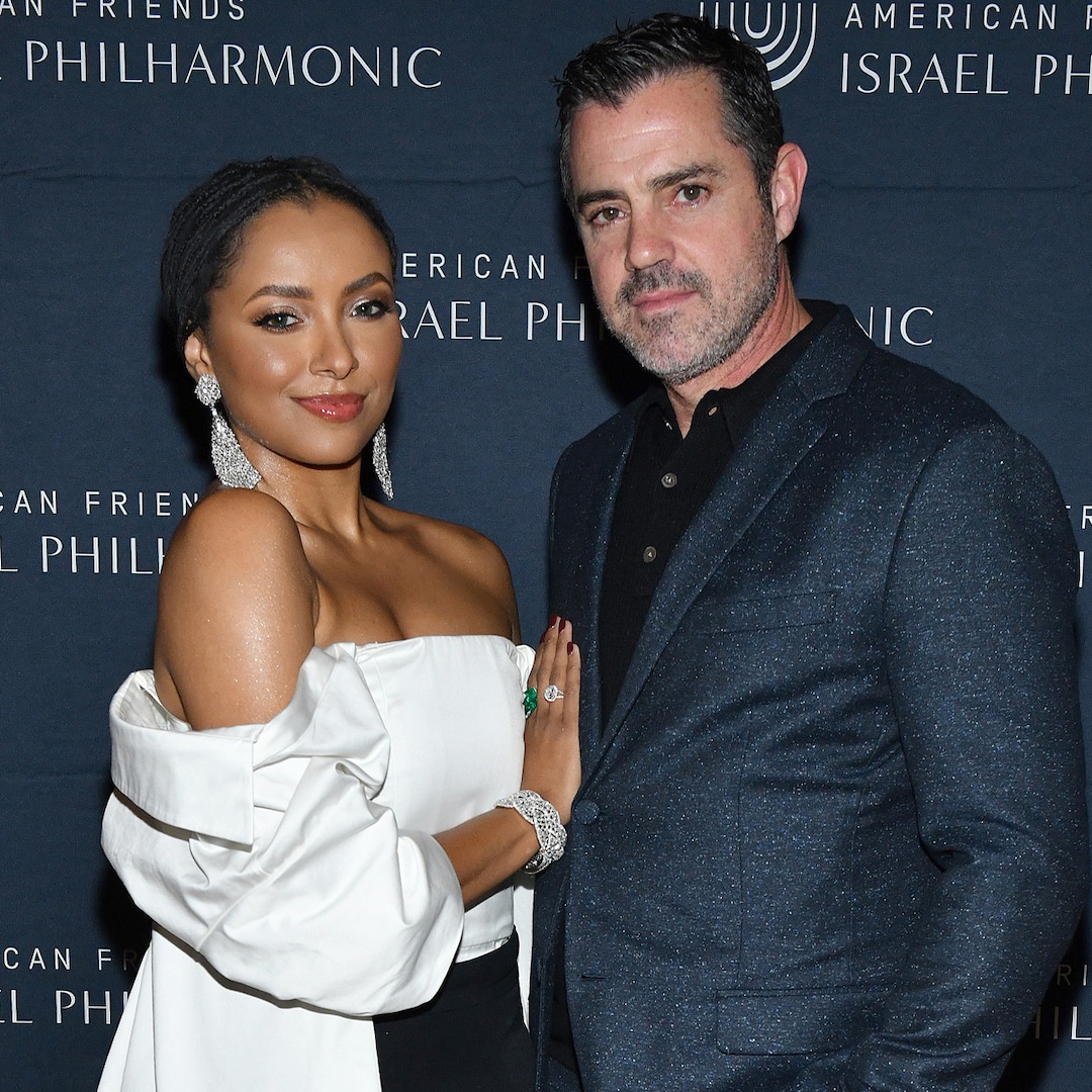 The Vampire Diaries’ Kat Graham and Producer Darren Genet Break Up One Year After Engagement – E! Online
